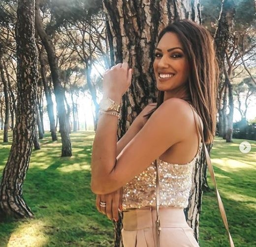 Bivša Lečićeva žena se skinula u sred BUDVE