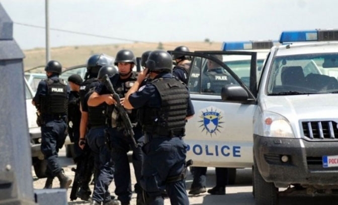 Velika policijska akcija na Kosovu: Zaplijenjen arsenal oružja, 18 uhapšenih