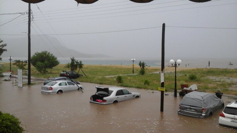 Poplave u Grčkoj: Evakuacija stanovništva na zapadu zemlje