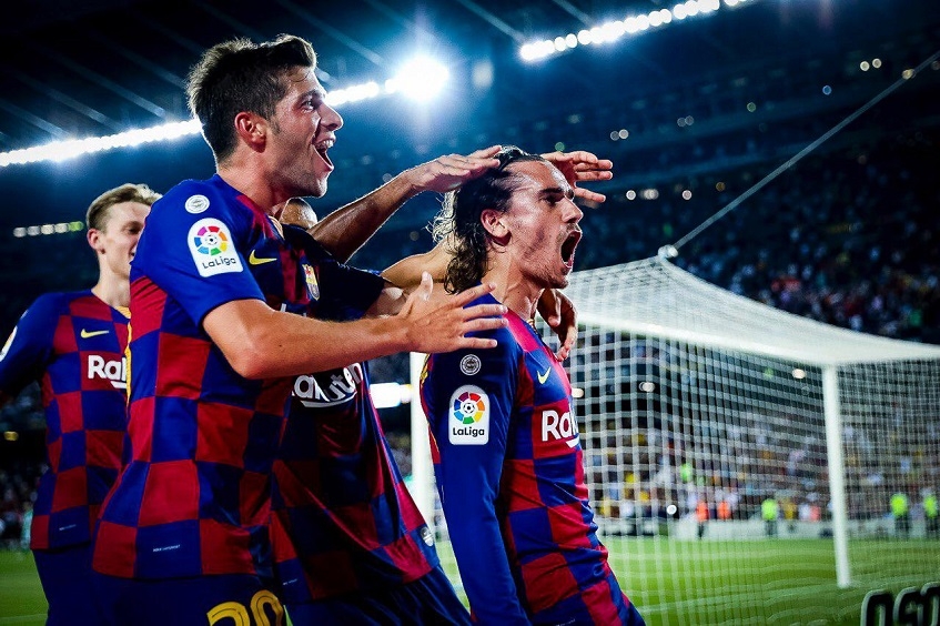(VIDEO) Grizman se upalio: Barsa petardom ispratila Betis
