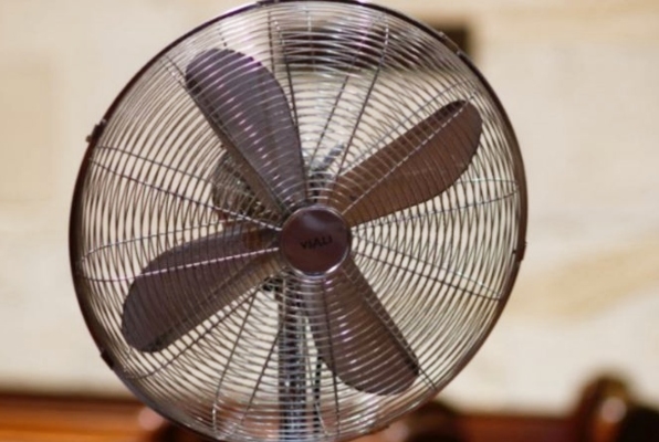 Suludi testamenti: Ženi ostavio ventilator da je hladi u paklu, Britanac kćerki jedan peni…
