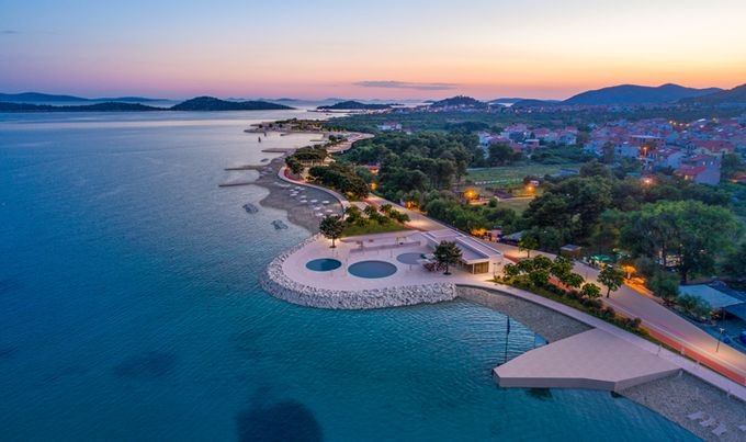Hrvatska u minusu, 350.000 noćenja manje nego lani