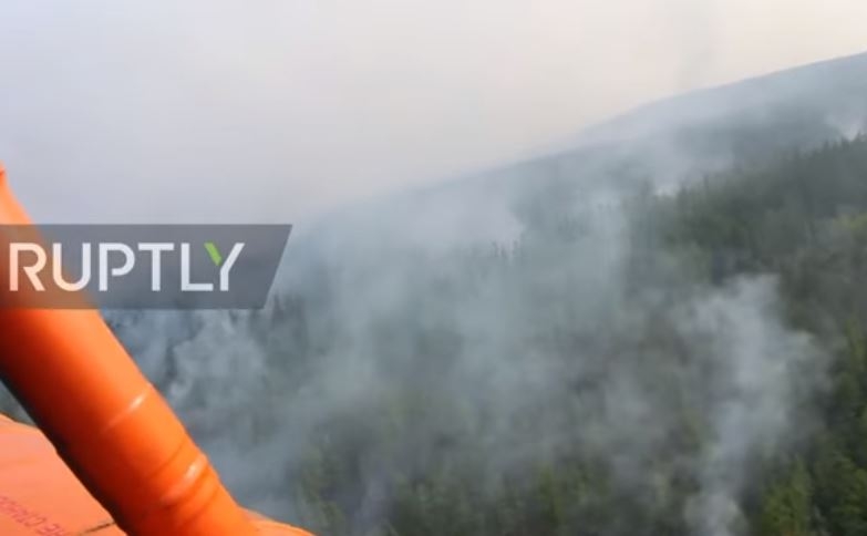 UGROŽENA NASELJA: Bukte milioni hektara šuma u Rusiji (VIDEO)