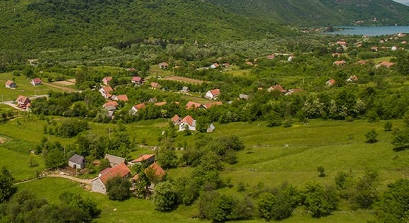 Počela akcija ćišćenja divljih deponija u Župi nikšićkoj
