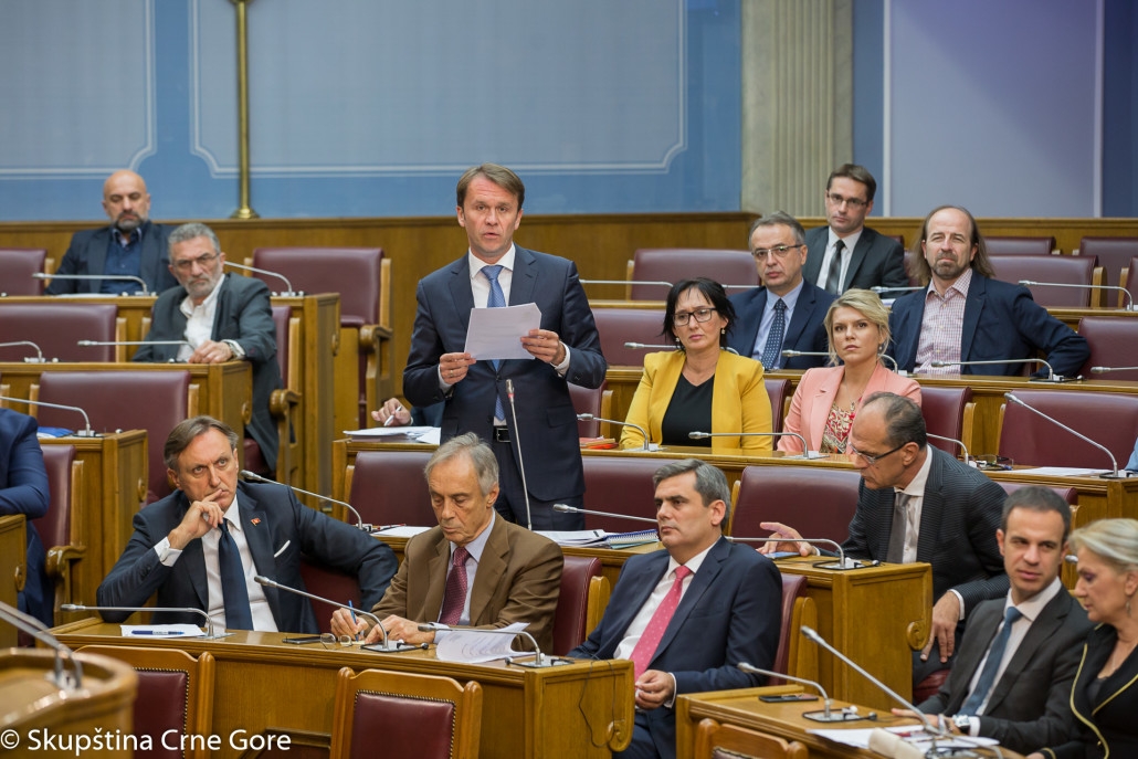Diletanstki pokušaj stvaranja iluzije o konsenzusu opozicije