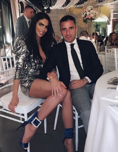 Djevojka fudbalera BAMBIJA je toliko zgodna da niko ne može povjerovati! (FOTO)