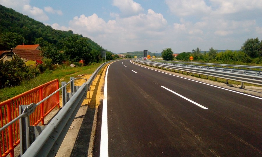 Pojačan intenzitet saobraćaja, vozite oprezno