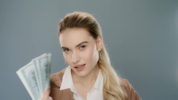 HOROSKOP ZA PUN MJESEC U VODOLIJI: Večeras obavezno uradite OVO