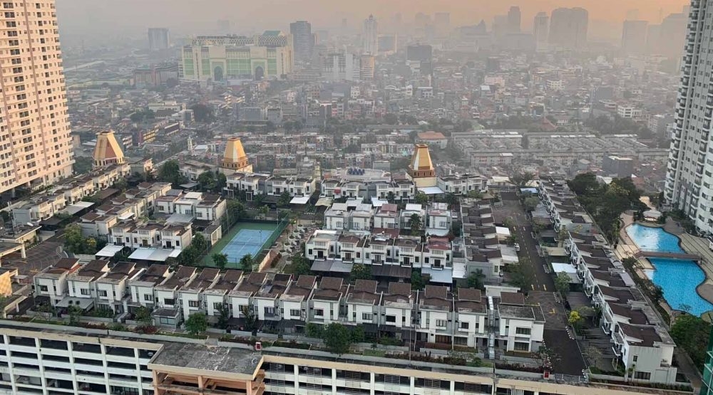 Indonezija: NA VRHU TRŽNOG CENTRA NIKAO CIJELI KVART