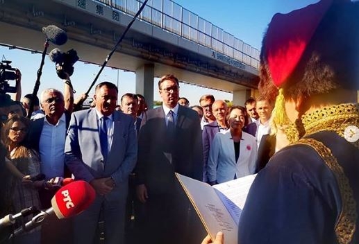 Vučić, sa Mandićem i Dodikom, otvorio autoput “Miloš Veliki”