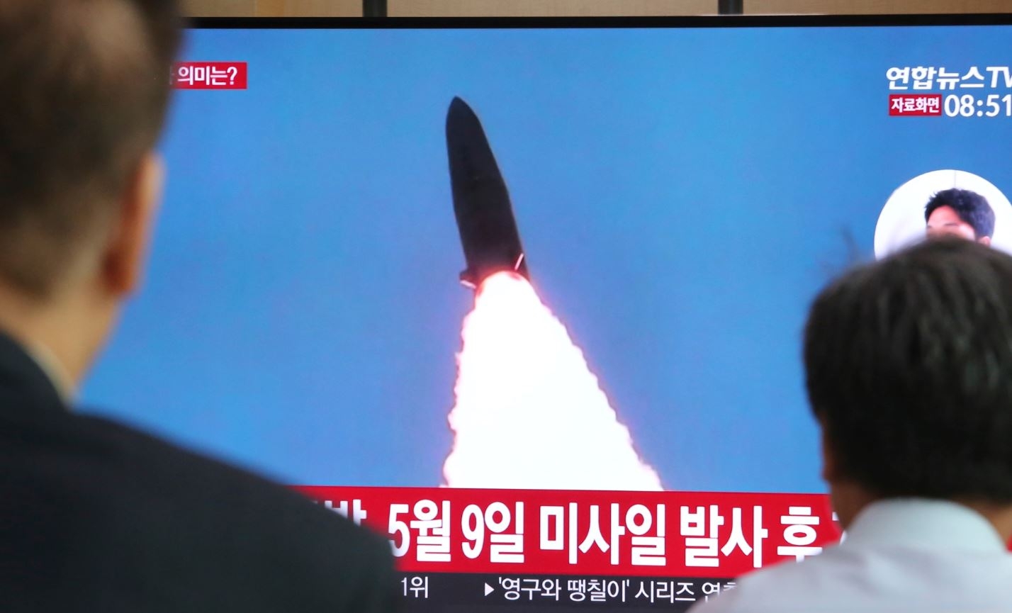 Južnokorejska vojska tvrdi: Sjeverna Koreja ispalila projektile