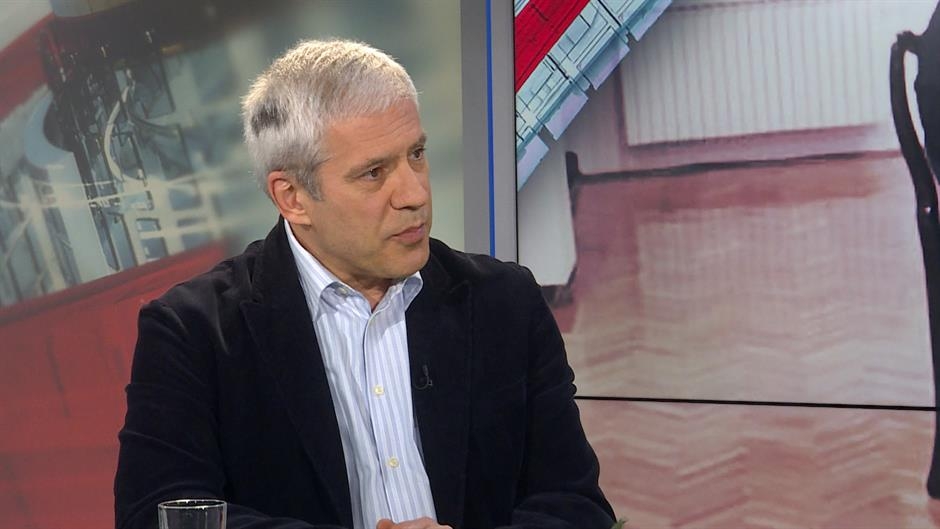Tadić: Nijesam naredio da prisluškuju Roćena, tužiću Vučića