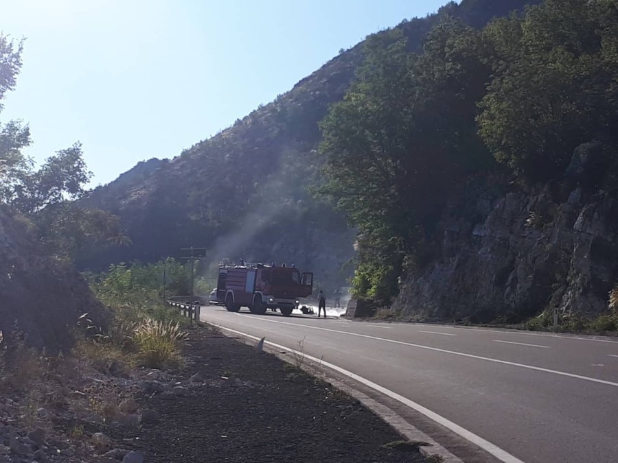 Saobraćajna nesreća na putu Podgorica – Cetinje: Jedna osoba poginula