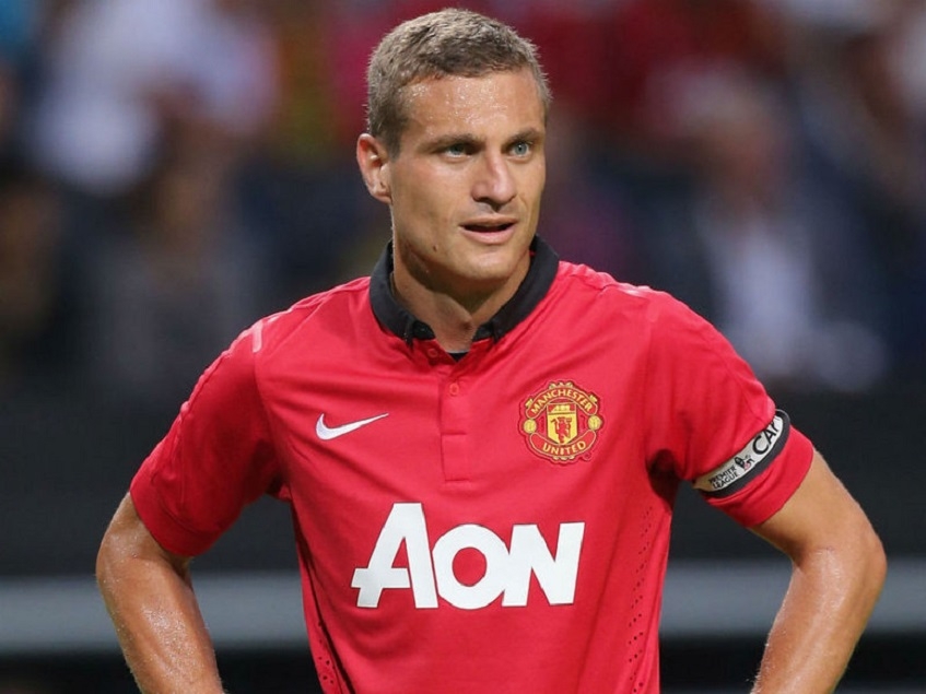 Nemanja Vidić najbolji štoper u istoriji Premijer lige!