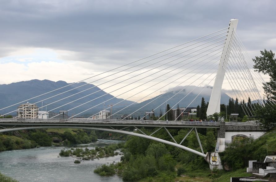 Zabrana saobraćaja na putu Podgorica – Kuči, u mjestu Gornja Vrbica