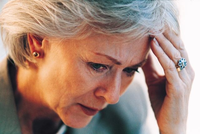 Žene sa sela ulaze u menopauzu kasnije: One žive drugačije od onih iz GRADA, a evo zašto su u PREDNOSTI!