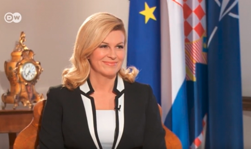 (FOTO) U Sankt Peterburgu prodaju babušku s likom Grabar-Kitarović