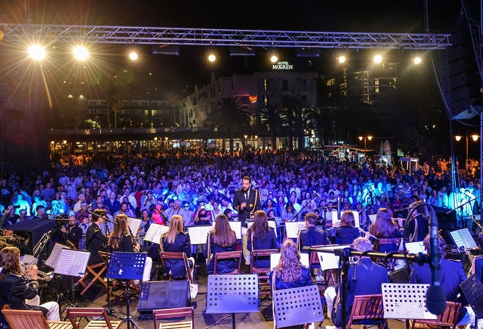 Budva: Duvački orkestri napunili trg ispred Starog grada