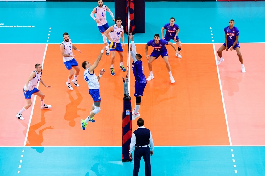 Čudo u Parizu: Srbija utišala Bersi i plasirala se u finale EP