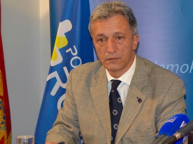 Kolege se opraštaju od Pavlovića: “Dok se borio za zadnje udisaje vazduha, režimlije su razmatrale kako da ga kazne”