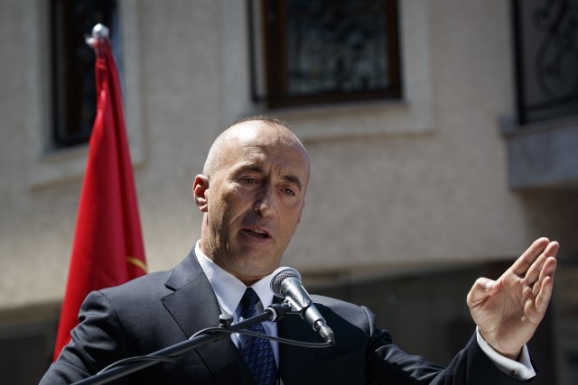 Haradinaj: Vučić tražio 950 kvadratnih kilometara Kosova, on je dobar policajac, a Dačić loš