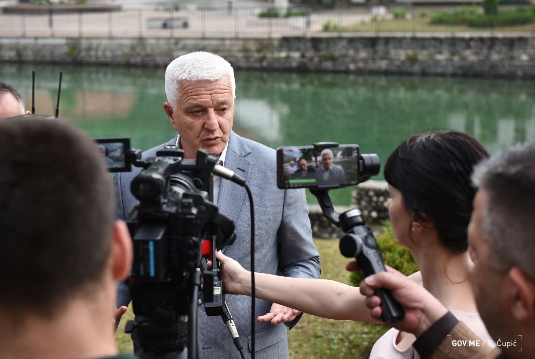 Marković o stanovima za funkcionere: Službenici nijesu štetočine, stambena politika će i dalje biti ključna