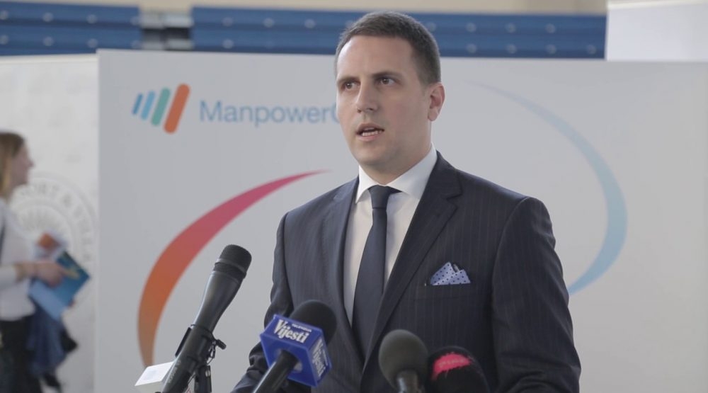 Vešović: Neodgovorno je gubitniku izbora obezbjeđivati mjesto u Vladi