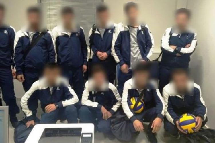 Migranti se maskirali u odbojkaše Ukrajine, ali nijesu uspjeli da prevare policajce