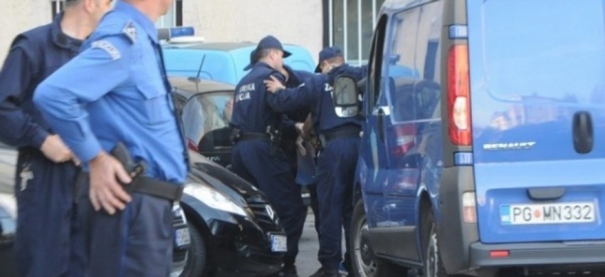 Supruga Radojice Zekovića: “Vidjela sam momke koji se vrzmaju oko zgrade, prijavila sam policiji da se nešto čudno dešava”