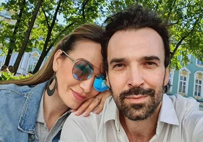 “HRIŠĆANKA SAM, OPROSTIĆU!” Jelena Tomašević odlučila da progovori o suprugovoj PRELJUBI!