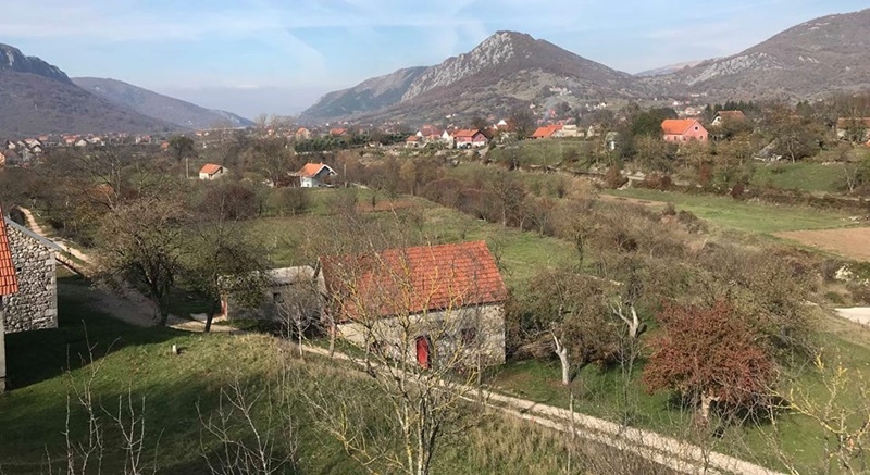 Nikšić: Stipendije za tri najbolja studenta iz Župe