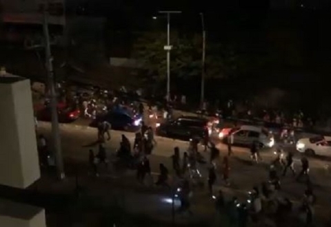 Proglašeno vandredno stanje u prijestonici Čilea zbog nereda