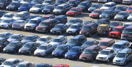 Od početka godine uvezeni automobili vrijedni 88,6 miliona eura
