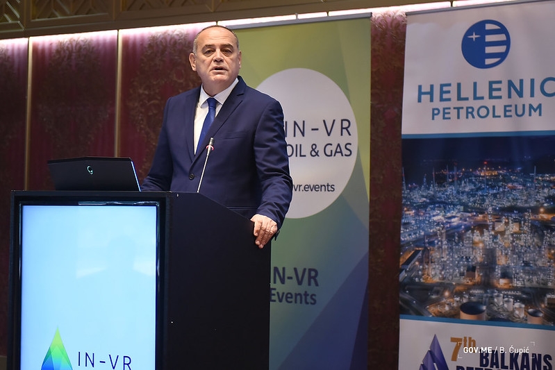 Simović: Naftu i gas istražujemo da građanima omogućimo jeftiniju energiju