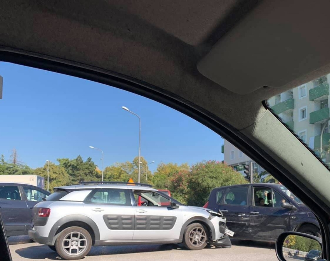 Udes kod Pravnog fakulteta