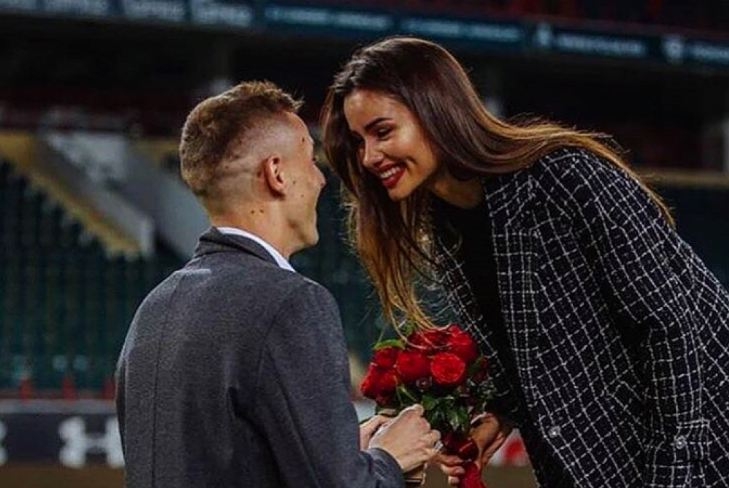 (VIDEO) Luka Đorđević zaprosio djevojku na stadionu Lokomotive