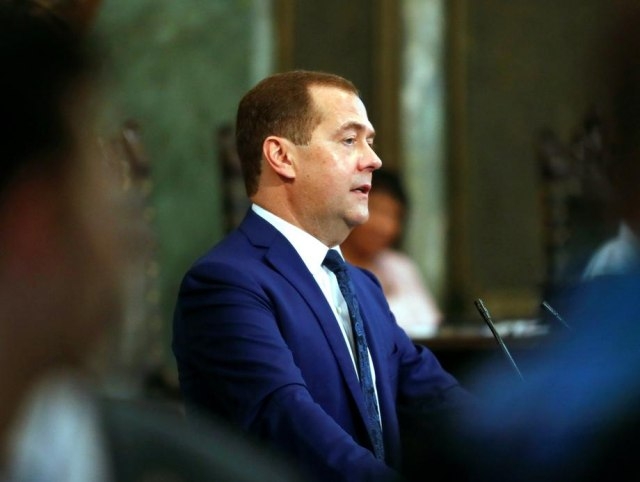 Medvedev: Ideje o velikoj Albaniji opasne
