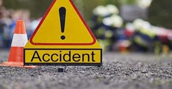 Prevrnuo se autobus, jedna osoba poginula, 17 povrijeđeno