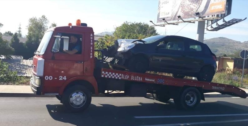 Saobraćajna nezgoda u Donjoj Gorici, povrijeđena jedna osoba