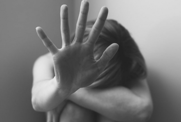 Užas kod Zadra: Grupa mladića godinu dana silovala djevojčicu (15), sud ih pustio da se brane sa slobode