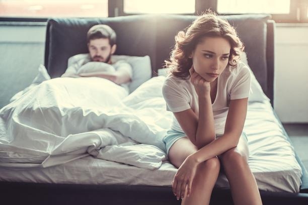 Vjenčanje – učešće za stan, dijete kao “obaveza” prema društvu, razvod, uživanje u “singl statusu”: Da li brak prestaje da bude najsvetiji čin?