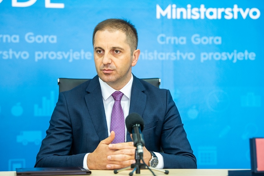 Šehović najavio razgovore o povećanju zarada na UCG i pomoć profesorici Milošević u okvirima zakona