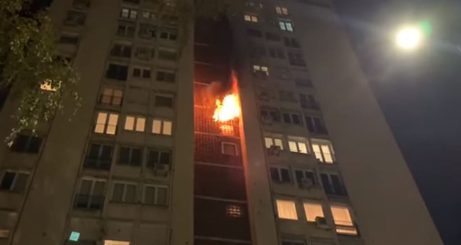 VIDEO Sarajevo: Požar u neboderu, u toku evakuacija stanara