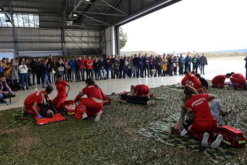 Srednjoškolci i Vojska Crne Gore još jednom pokazali da zajedničkim snagama čine pobjednički tim