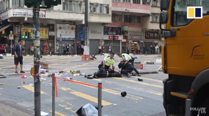 Policija pucala na demonstrante u Hong Kongu, jedna osoba kritično