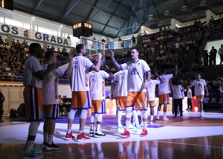 Borbom i odnosom zaslužite dres Mornara