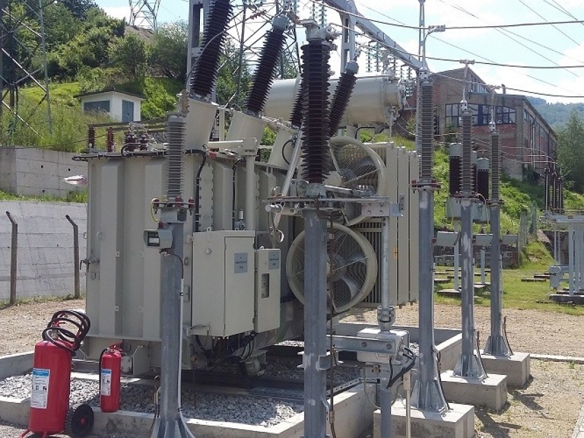 Kradu elemente iz energetskih objekata i rizikuju život zbog neznatne koristi