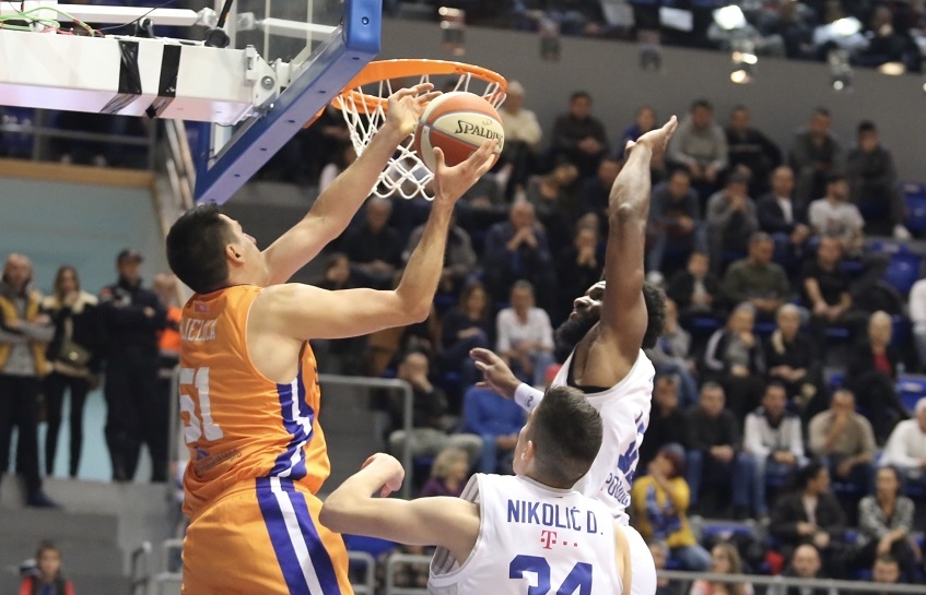 (VIDEO) Spektakularni crnogorski derbi: Budućnost nakon dva produžetka osvojila “Topolicu”