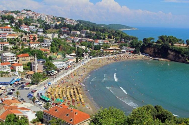 Gošća poginula od udara struje dok se tuširala, vlasnica dobila uslovno