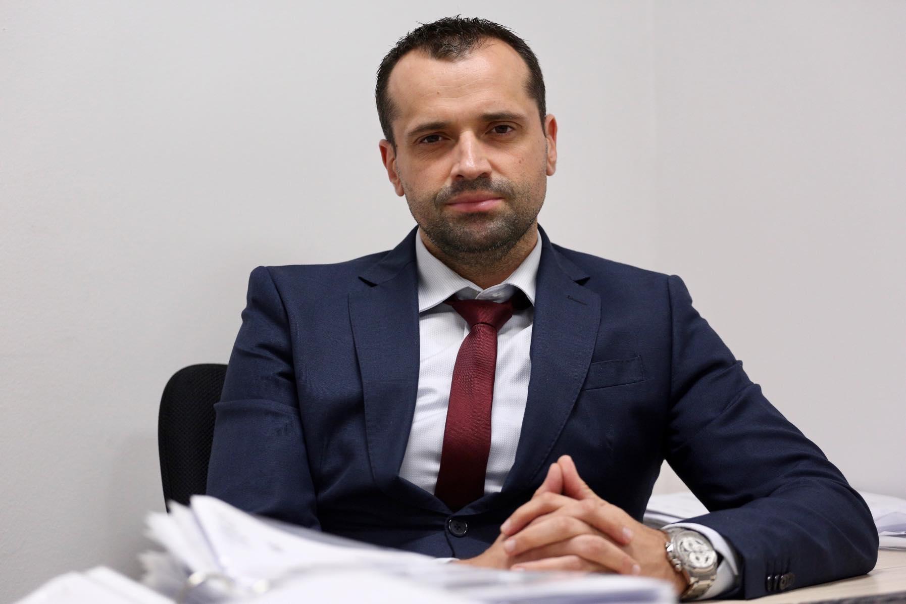 Zeković za Standard: Naš narod želi da uštedi, osiguravaju se od zemljotresa tek kad se desi katastrofa kao ova u Albaniji